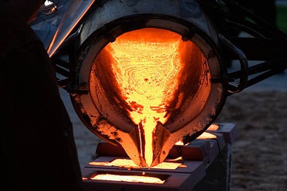 gravity-casting gravity-casting